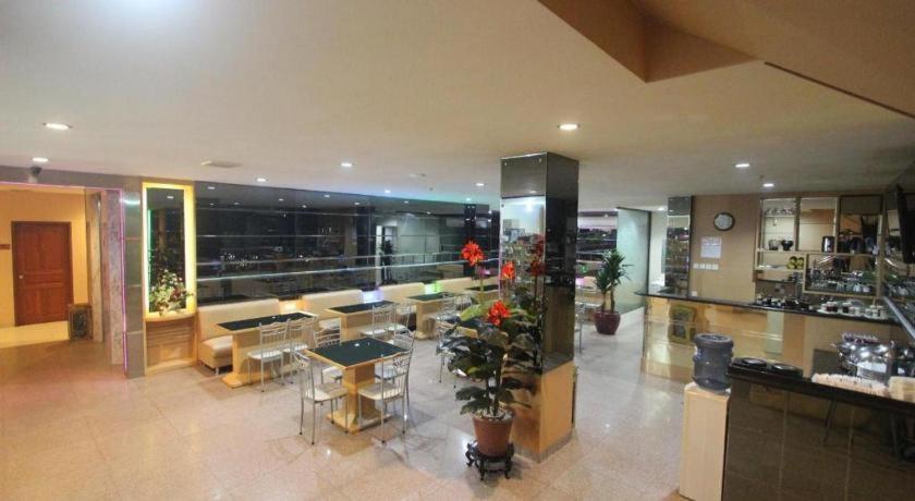 Lovina Inn Penuin Nagoya Esterno foto