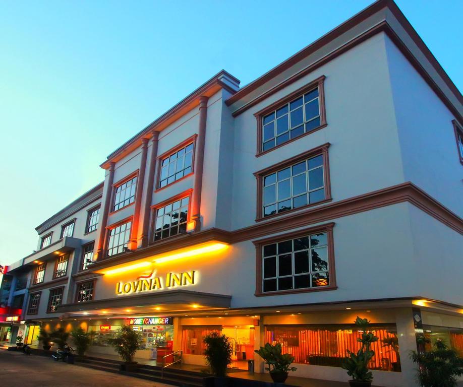 Lovina Inn Penuin Nagoya Esterno foto